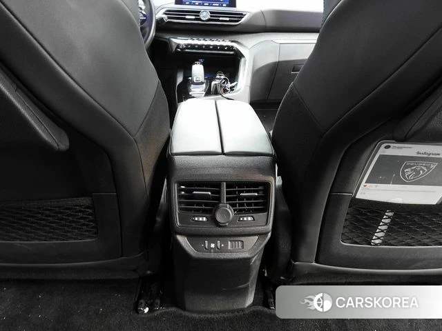Peugeot 5008 second generation 2019 Серый из Кореи, фото 5