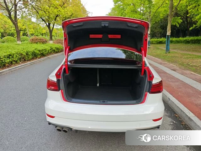 Audi A3 2020 Белый из Китая, фото 5