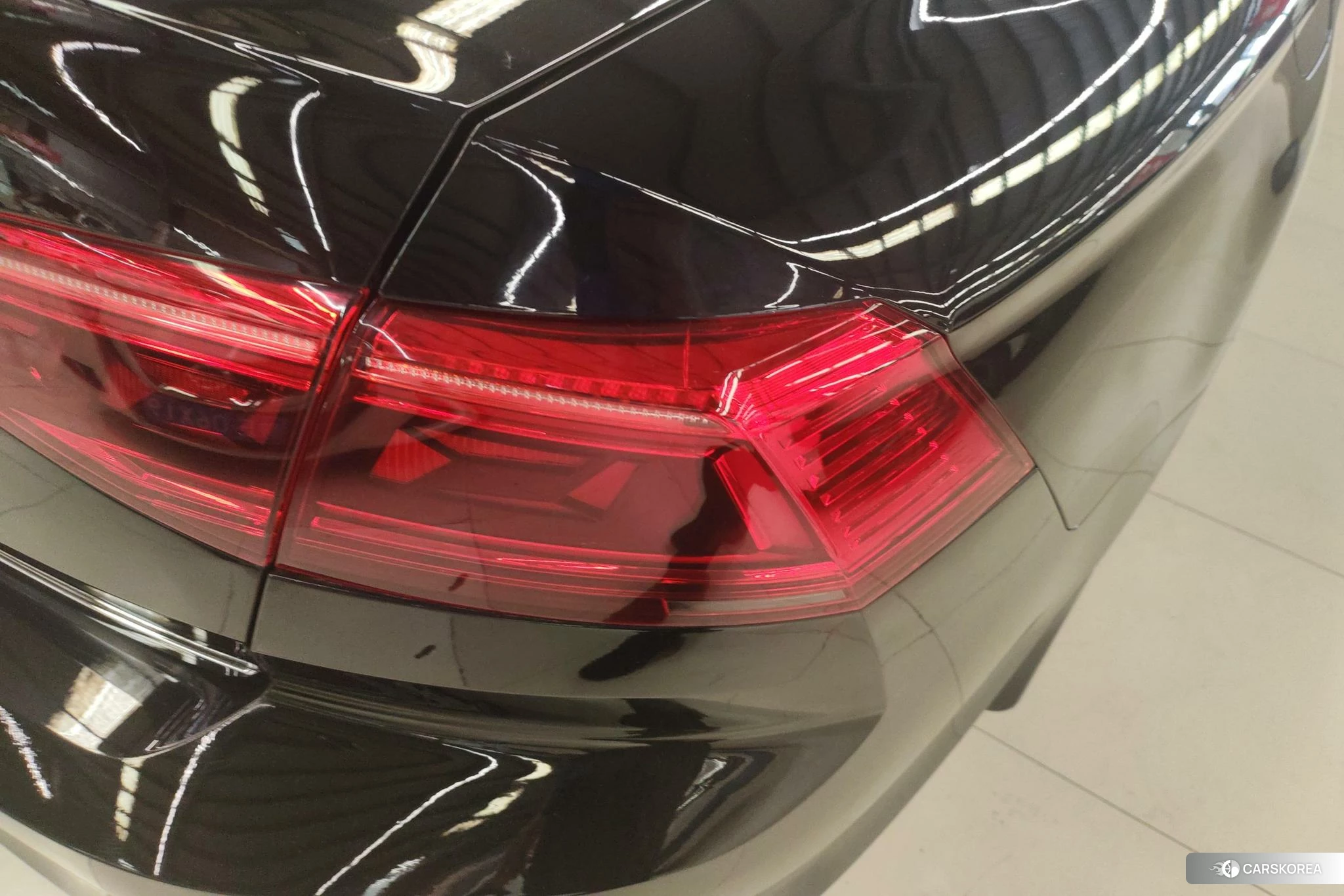 Volkswagen Magotan PHEV 2021 Черный из Китая, фото 5