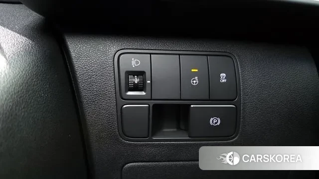 Hyundai Staria 2022 Белый из Кореи, фото 5