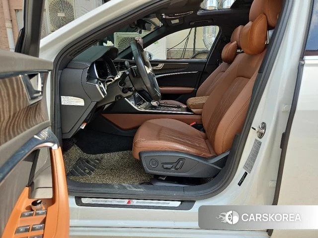 Audi A6 (C8) 2021 Белый из Кореи, фото 5