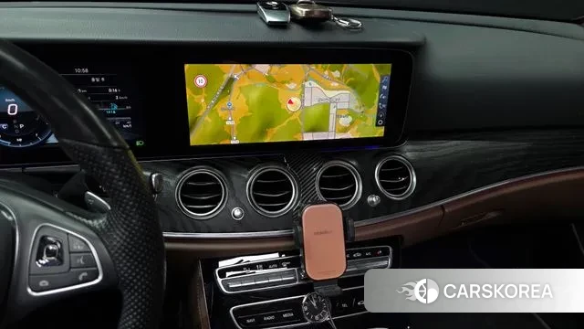 Mercedes-Benz E-Class W213 2018 Синий из Кореи, фото 5