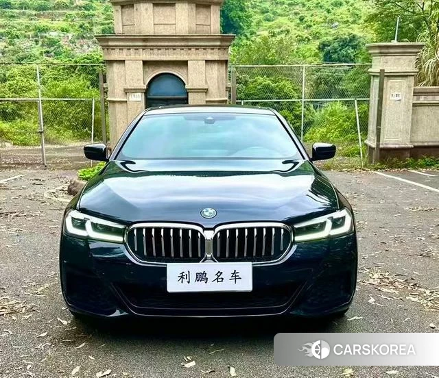 BMW 5 series 2024 Черный из Китая, фото 5