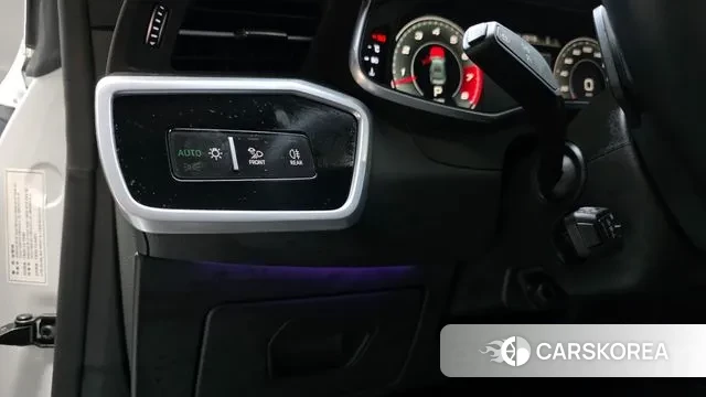 Audi A7 (4K) 2021 Белый из Кореи, фото 5