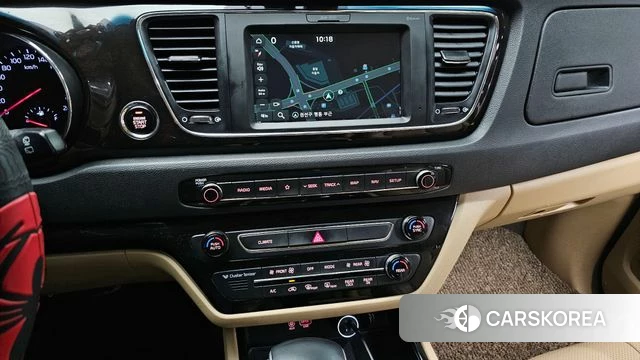 Kia The New Carnival 2019 Белый из Кореи, фото 5