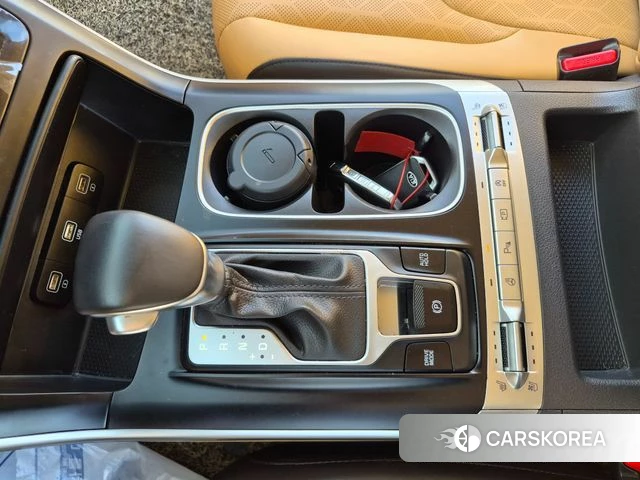 Kia Carnival 4th generation 2021 Белый из Кореи, фото 5