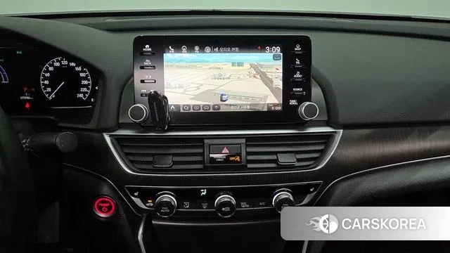 Honda Accord 10th Generation 2018 Белый из Кореи, фото 5