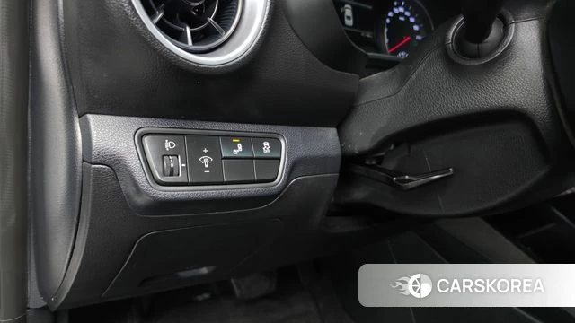 Kia The New K3 2nd generation 2022 Белый из Кореи, фото 5