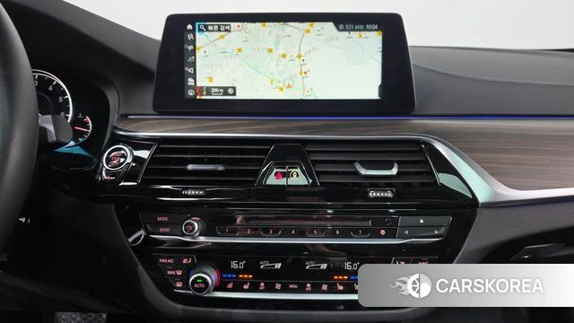 BMW 5 Series (G30) 2018 Черный из Кореи, фото 5