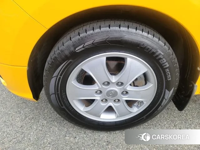 Hyundai The New Grand Starex 2019 Желтый из Кореи, фото 5