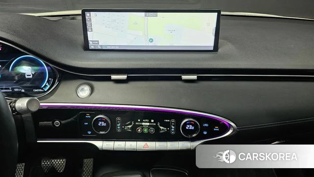 Genesis GV70 2021 Белый из Кореи, фото 5