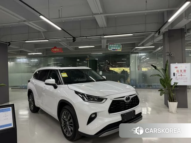 Toyota Highlander 2026 Белый из Китая, фото 5