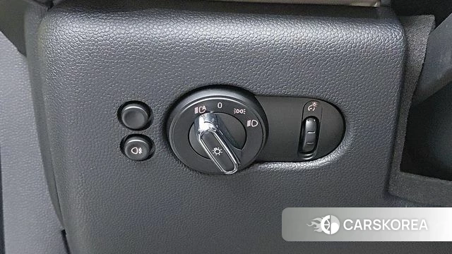 Mini Cooper S 2023 Светло-зеленый из Кореи, фото 5