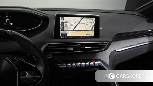 Peugeot 3008 second generation 2018 Черный из Кореи, фото 5