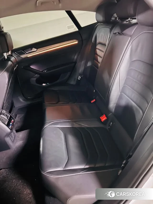 Volkswagen Arteon 2019 Белый из Кореи, фото 5