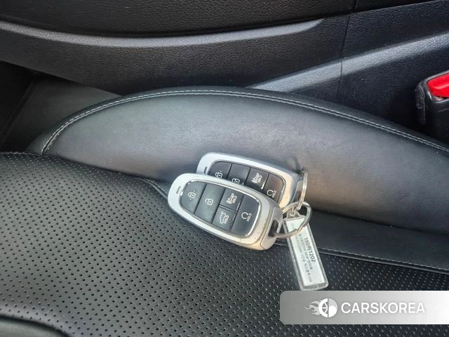 Hyundai The New Santa Fe 2021 Белый из Кореи, фото 5