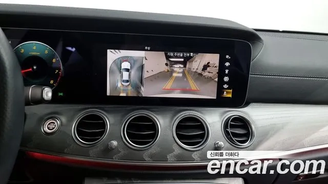 Mercedes-Benz E-Class W213 2023 Белый из Кореи, фото 5