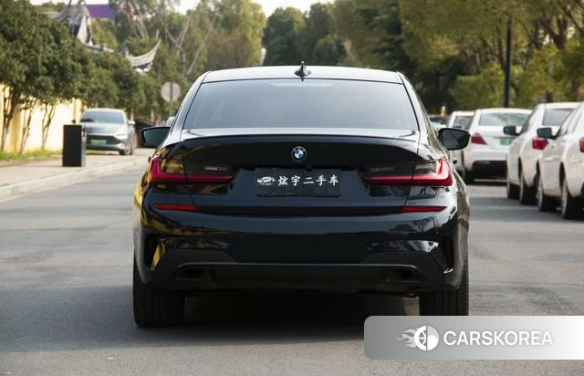 BMW 3 series 2022 Черный из Китая, фото 5