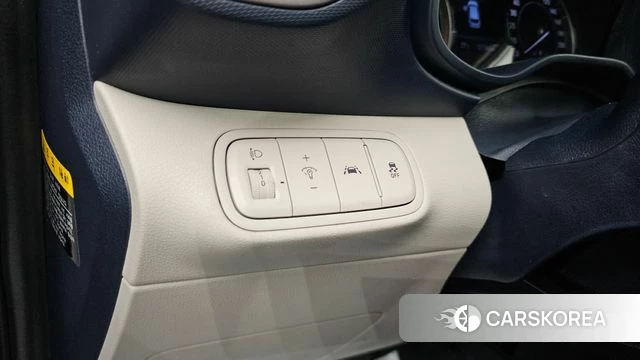 Hyundai Venue 2019 Белый из Кореи, фото 5