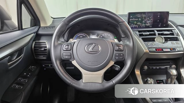 Lexus NX300h 2021 Серебряный из Кореи, фото 5