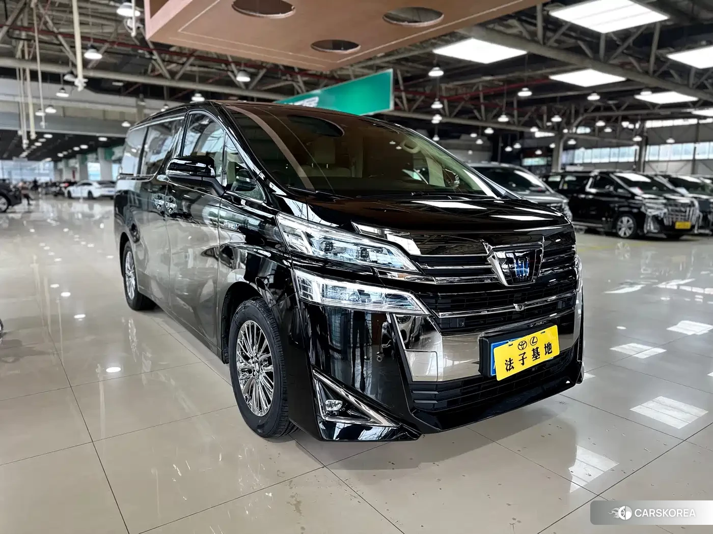 Toyota Vellfire 2022 Черный из Китая, фото 5