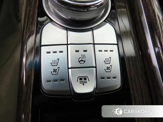 Genesis G90 2021 Черный из Кореи, фото 5