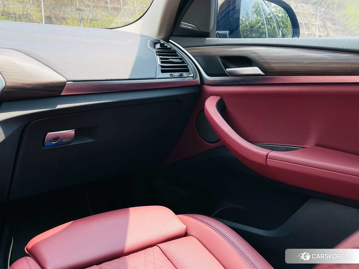 BMW X3 2021 Черный из Китая, фото 5