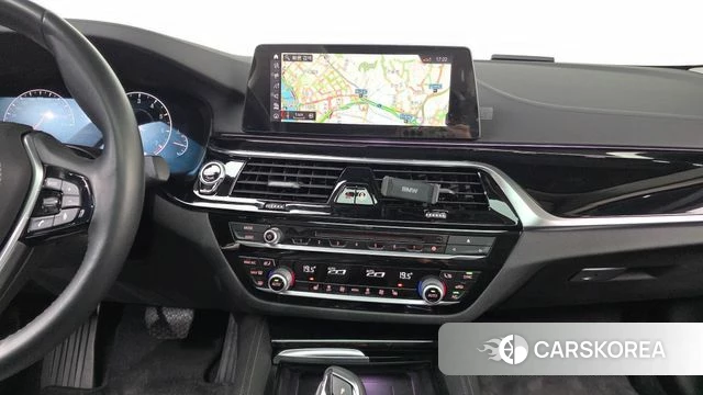BMW 5 Series (G30) 2019 Серый из Кореи, фото 5