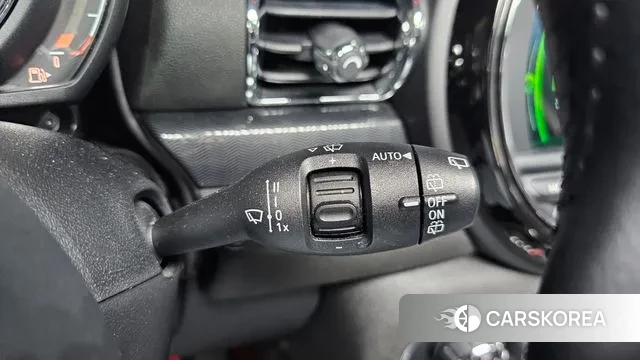 Mini Cooper Clubman 2020 Жемчужный цвет из Кореи, фото 5