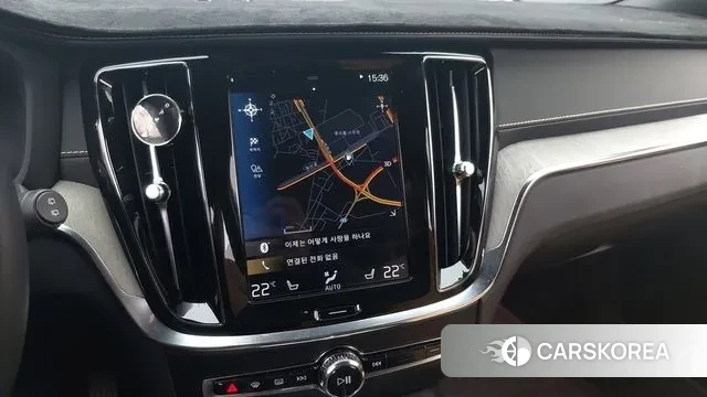 Volvo V60 Cross-Country 2nd Generation 2020 Черный из Кореи, фото 5