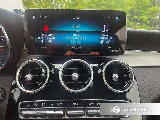 Mercedes-Benz GLC-Class X253 2020 Белый из Кореи, фото 5