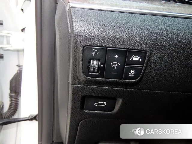 Kia K5 3rd generation 2021 Белый из Кореи, фото 5