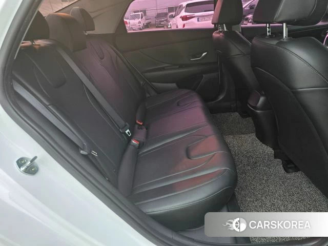 Hyundai Avante (CN7) 2022 Белый из Кореи, фото 5