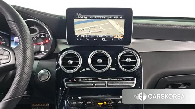 Mercedes-Benz GLC-Class X253 2019 Белый из Кореи, фото 5