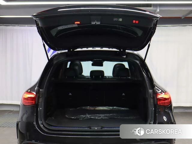 Mercedes-Benz GLC AMG 2025 Темно-серый из Китая, фото 5
