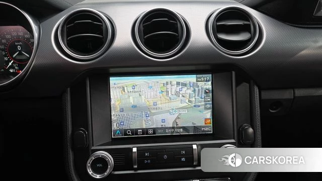 Ford Mustang 2021 Черный из Кореи, фото 5