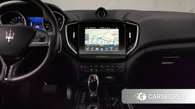 Maserati Ghibli 2018 Белый из Кореи, фото 5