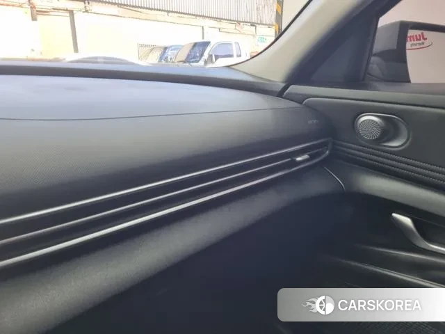 Hyundai Avante (CN7) 2021 Серебристо-серый из Кореи, фото 5