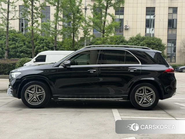 Mercedes-Benz GLE (import) 2021 Черный из Китая, фото 5
