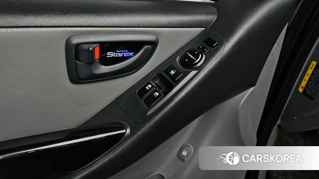Hyundai The New Grand Starex 2018 Серый из Кореи, фото 5