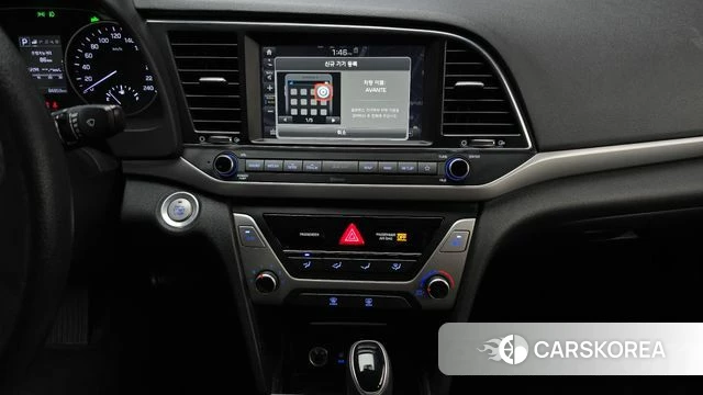 Hyundai Avante AD 2018 Белый из Кореи, фото 5