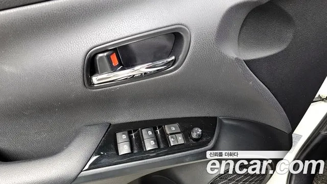 Toyota Prius 4th Generation 2018 Белый из Кореи, фото 5