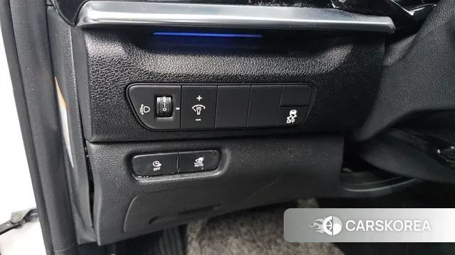 Kia Niro Plus 2022 Белый из Кореи, фото 5