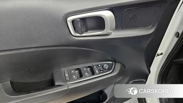 Hyundai Venue 2020 Белый из Кореи, фото 5