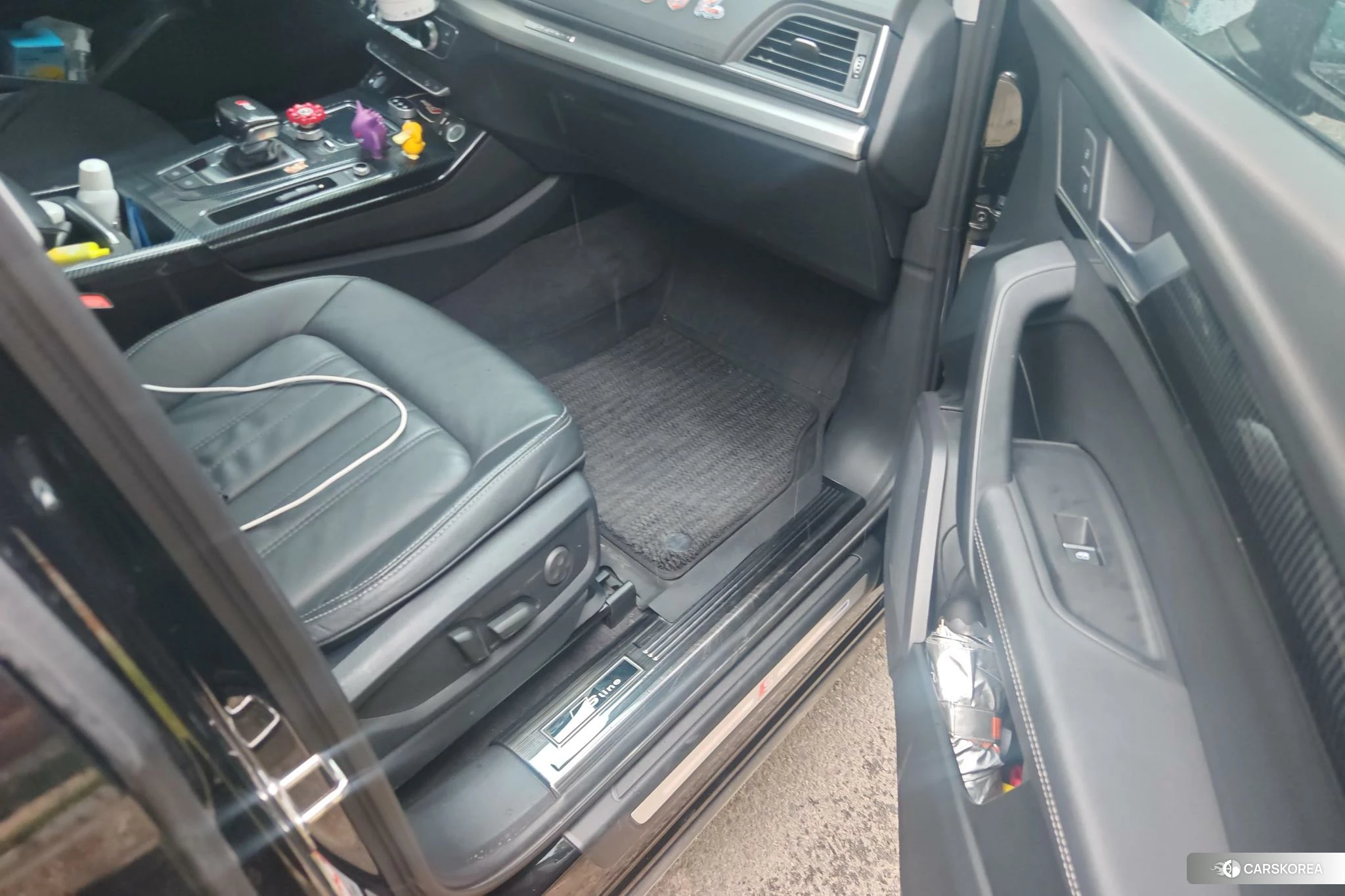 Audi Q5L 2020 Черный из Китая, фото 5