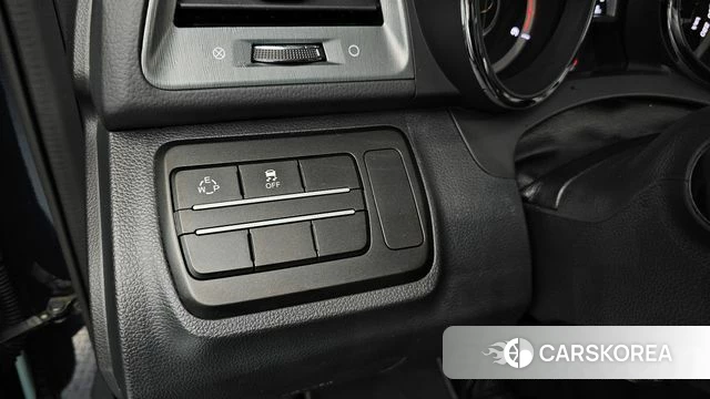 Ssangyong Tivoli Armor 2018 Синий из Кореи, фото 5