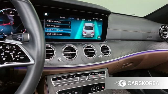 Mercedes-Benz E-Class W213 2023 Черный из Кореи, фото 5