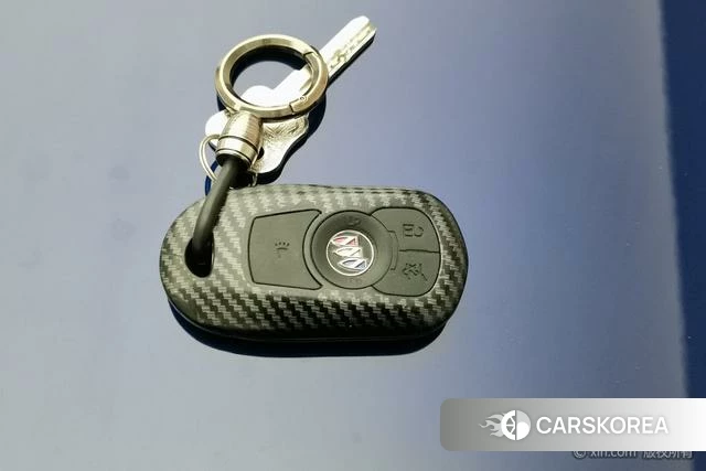 Buick Regal 2021 Синий из Китая, фото 5