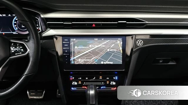 Volkswagen Arteon 2023 Белый из Кореи, фото 5