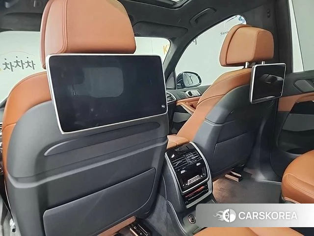 BMW X7 (G07) 2020 Черный из Кореи, фото 5